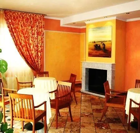 فندق Sant'ambrogio